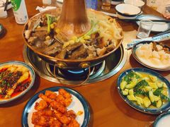 -岳记兴隆·青城腊排铜火锅(融创店)