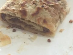 -溢心园香河肉饼总店