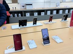 -华为授权体验店(中山公园来福士)