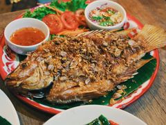 蒜香炸鱼-Kat's Kitchen