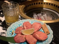 -山川小町·极番烧肉(新地假日广场店)
