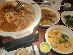 -魏铭鱼头捞饭(晋阳路店)