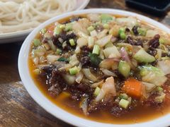 -歹歹的加个面过油肉拌面