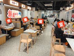 -樂麗餐室 · 本地茶餐廳(扬名广场店)
