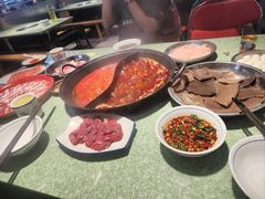 -憨铁匠老火锅(龙岗万科里店)
