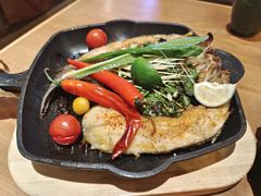 香茅草烤罗非鱼-云海肴·汽锅鸡·云南代表菜(东坝金隅店)