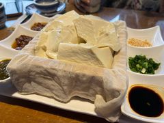 一块豆腐-95号酱骨·一块豆腐(展春园西路店)