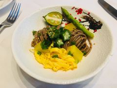 -松山湖凯悦酒店·Café自助餐厅·周末火舞秀表演