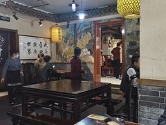 -蓝田九大碗民俗食府(蓝田店)