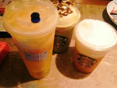 -瑞幸咖啡(凯德龙之梦莘庄店)