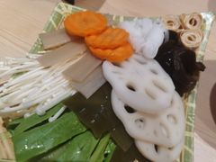 蔬菜小拼盘-鱼酷活鱼烤鱼(沈阳大悦城店)