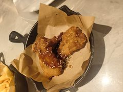 -必胜客(尹山湖歌林公园店)
