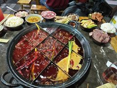 -正南齊北重庆老火锅(光华村直营店)