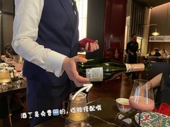-海派悦庭·海胆烧麦·新融合菜(凯德广场店)