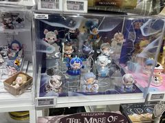 -泡泡玛特POPMART(侨福芳草地店)