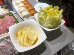 -海底捞火锅(高新万达店)