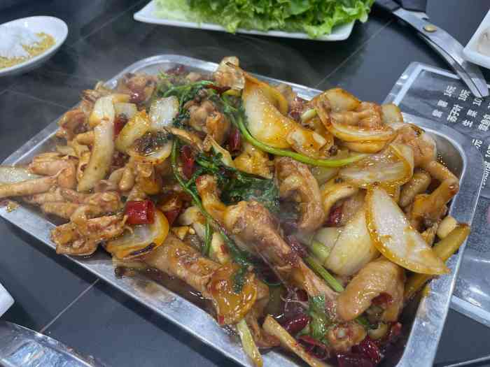 齐市家庭烤肉(景江东路店)-"因为鸡爪子收藏的烤肉店7515中午在