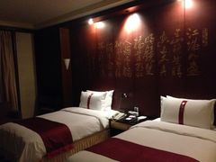 iphone_upload_pic-月亮河温泉度假酒店