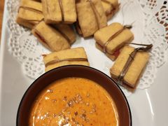 石屏一口香-山茶云南菜(永安里店)