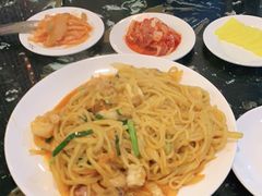辣海鲜面-桃园中华料理炸酱面(燕儿岛路店)
