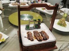 -南京悦客假日酒店