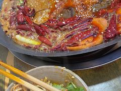 -黄潇洒老火锅(九眼桥宏济巷店)