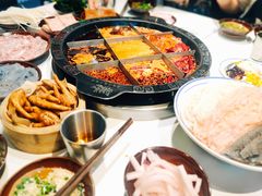 -卤校长老火锅(杨家坪直营店)