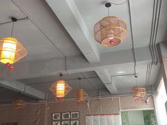 -老鼎万春卤菜(五代传承创始老店)