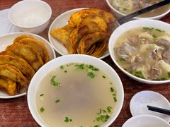 -草桥清真牛肉锅贴扁食店