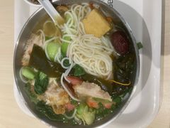 老友汤粉-红鼻子桂林米粉(金唐新光界店)