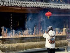 -峨眉山报国寺