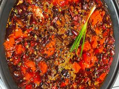 -旧街市鲜货老火锅(大光路店)