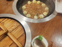 -万里闯关东铁锅炖菜馆(高新旗舰店)