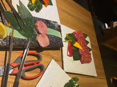 -炼火烤肉店