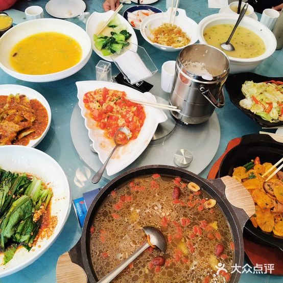 一品红(丹巴店)