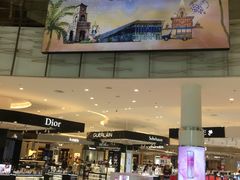 入口-新罗免税店