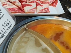 -顶顶汤火牛排火锅·经典铜锅涮肉