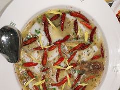 -渔语鱼酸菜鱼新川菜(来福士店)