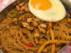 -老表记广西宵夜螺蛳鸭脚煲(东盟店)