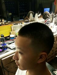 -Libertines barbershop 浪子理发店