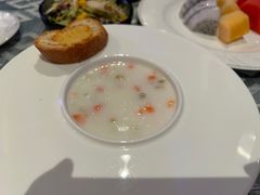-厚街国际大酒店·360度旋转餐厅