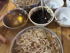 -正宗杨记普洱酸醋米线(总店)