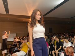 -上海跨国采购会展中心
