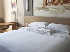 -维也纳国际酒店·江苏苏州火车站北广场店