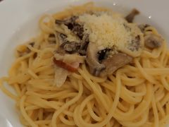 -萨莉亚意式餐厅(深南茂业店)