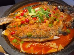 -鸣记脆皮烤鱼(三八广场店)