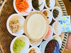 -包整·丝娃娃(一览甲秀楼风景店)