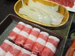 -宽板凳老灶火锅(台湾街店)