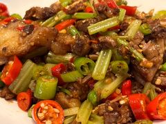 -鄱阳湖·江西小炒·瓦罐煨汤(五道口店)