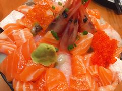 三文鱼火山丼-魔丼屋(日月光店)
